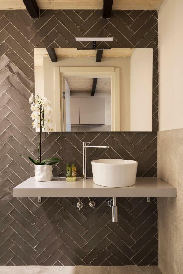 Borgo De Chiari Apartment Bologna Bagian luar foto