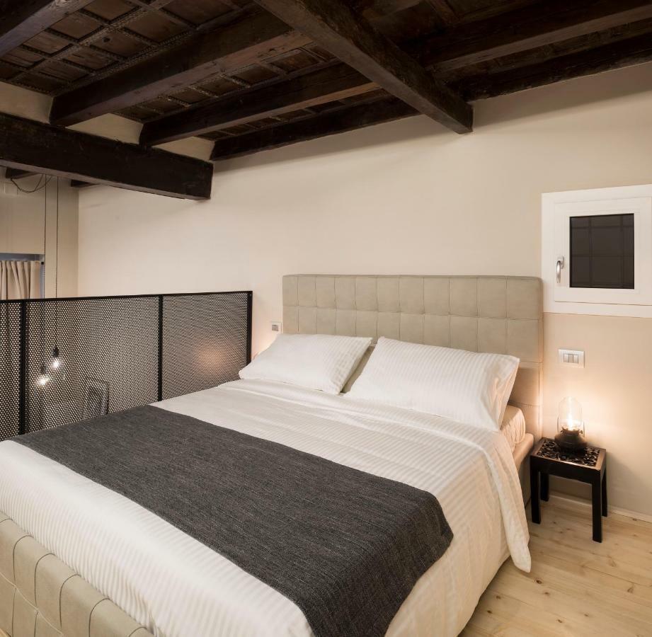 Borgo De Chiari Apartment Bologna Bagian luar foto