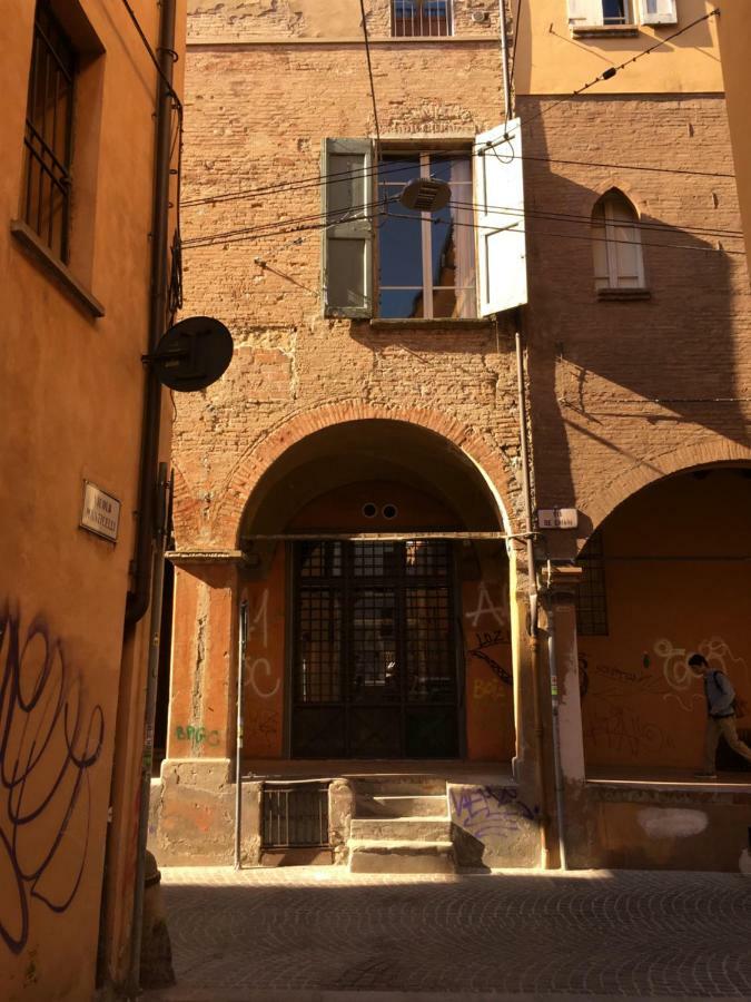 Borgo De Chiari Apartment Bologna Bagian luar foto